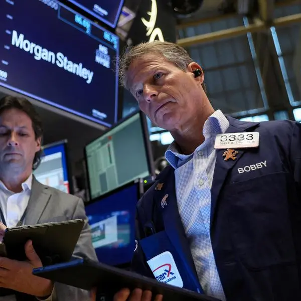 Tuesday Outlook: Stocks on edge; oil falls