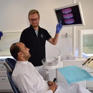 Dr Roze & Associates partners with Kempinski Hotel Mall of Emirates