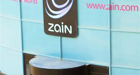 UPDATE 1-Zain to buy Etisalat's stake in Sudan's Canar