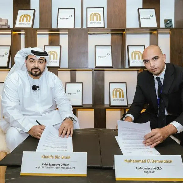 Majid Al Futtaim and engazaat sign a solar power agreement at COP28