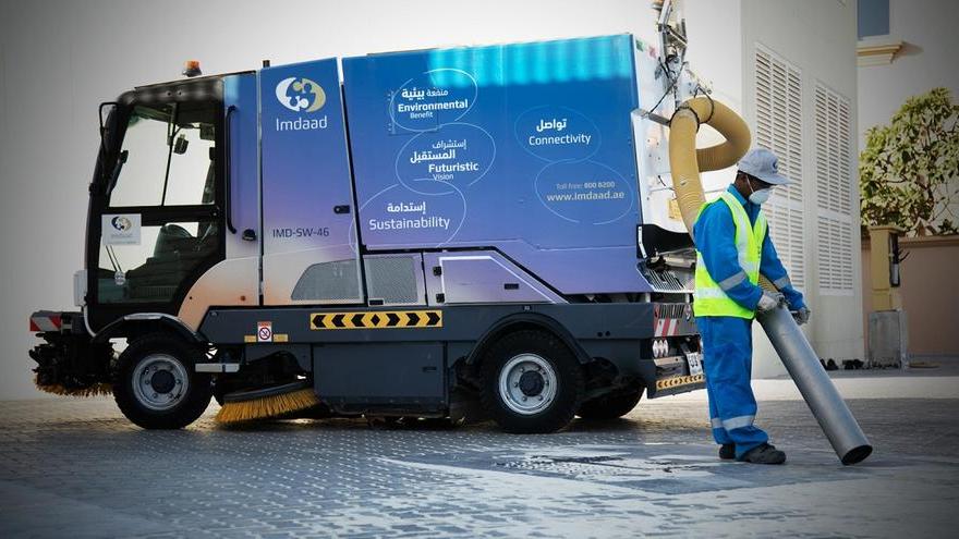 Imdaad secures Dubai Municipality’s contract for providing cleaning services in industrial areas