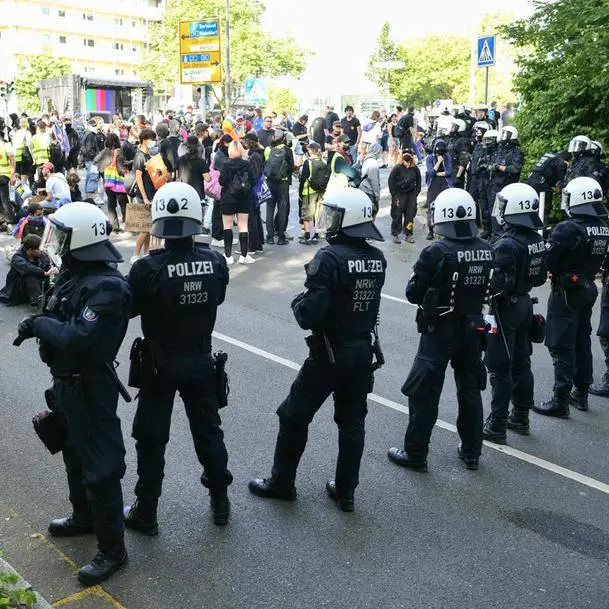 Clashes erupt as far-right AfD states aim to govern Germany