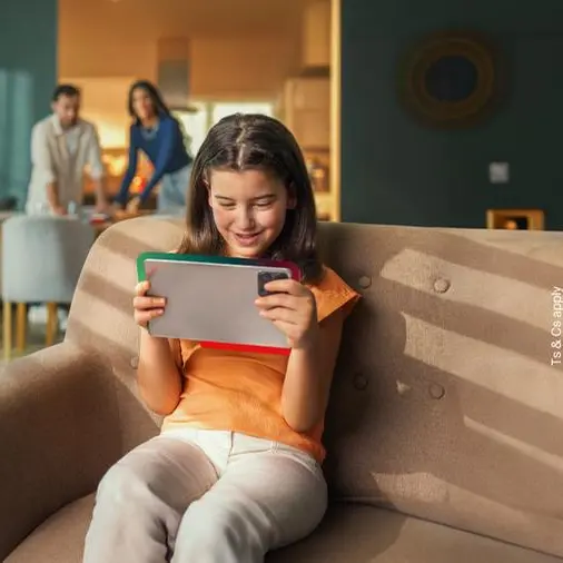 E& puts online safety first with new parental control service for families