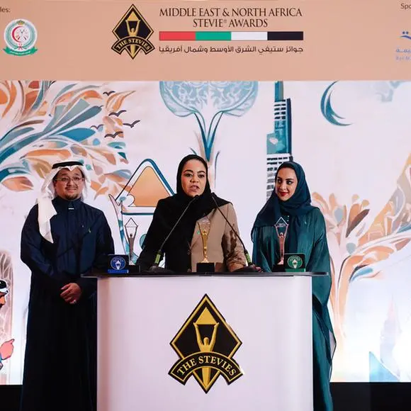 Etihad Salam Telecom Company wins two awards for outstanding contributions in telecommunications and CSR