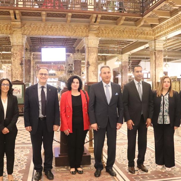 AUC signs MoU with Banque Misr to support women entrepreneurs