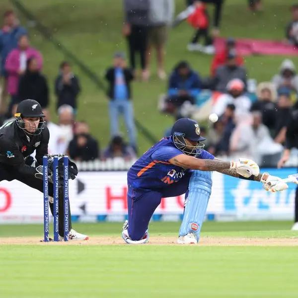 Rain reduces New Zealand-India ODI to 29 overs