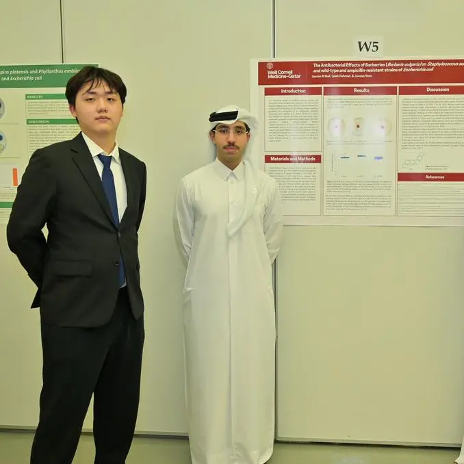 WCM-Q pre-medical students present research posters at annual event