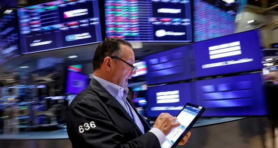 Markets mixed after sell-off as US data keeps traders wary