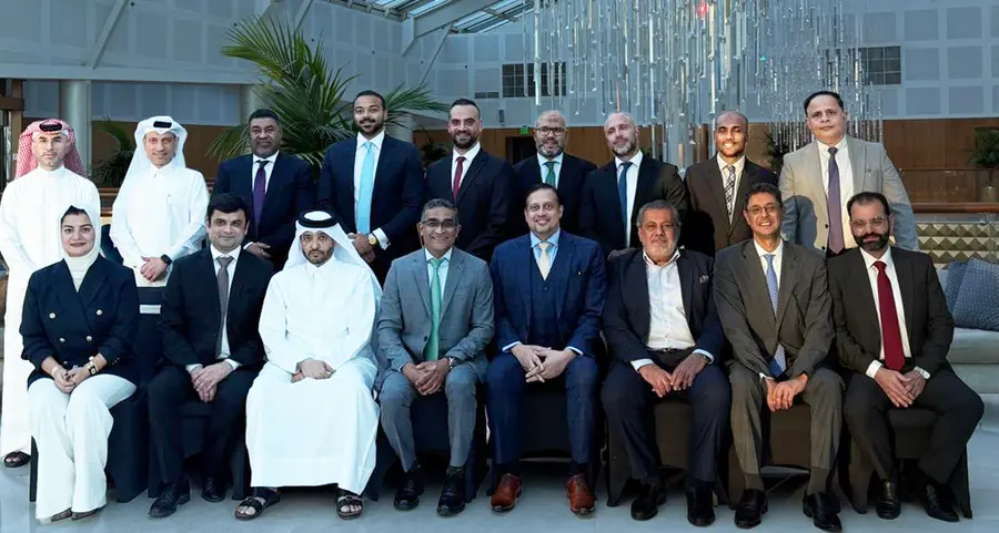 QIB’s Private Banking Team earns CISI certification in international investments and securities