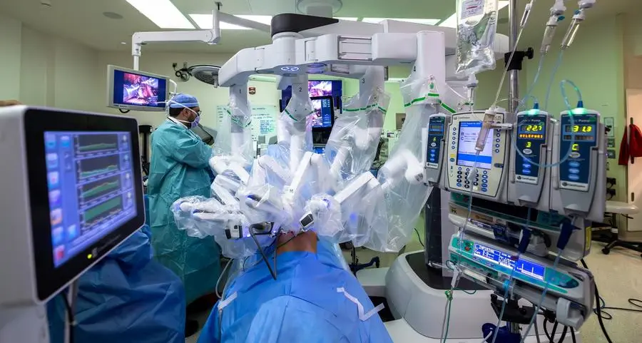 Cleveland Clinic Abu Dhabi conducts UAE’s first robot-assisted kidney transplants