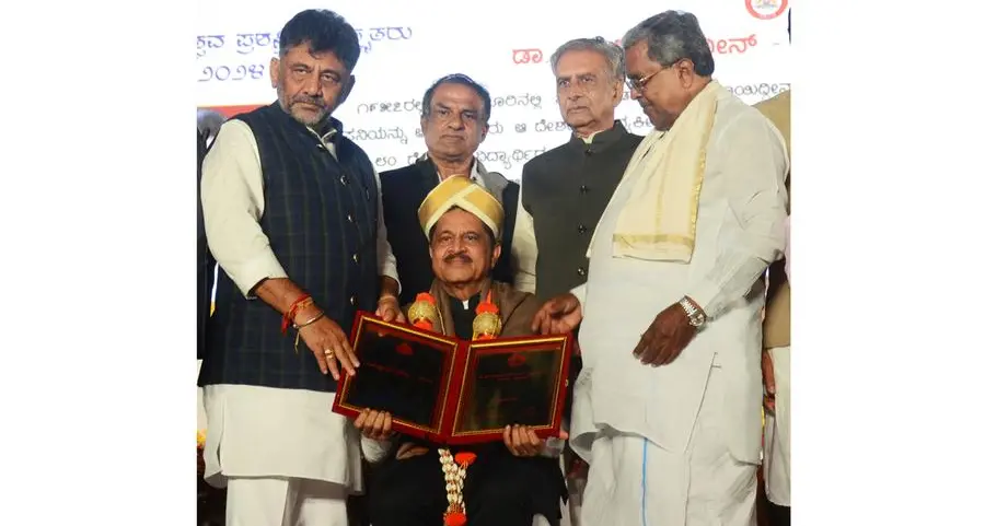 Karnataka Government honors Dr. Thumbay Moideen with Rajyotsava Award