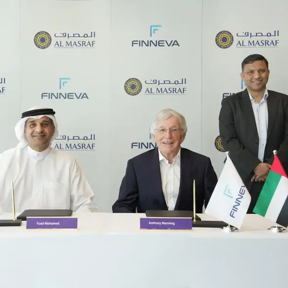 Al Masraf and Finneva sign agreement to boost UAE SME growth