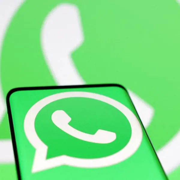 WhatsApp launches Communities group organizer feature