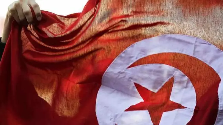 موديز تخفض التصنيف الائتماني لتونس