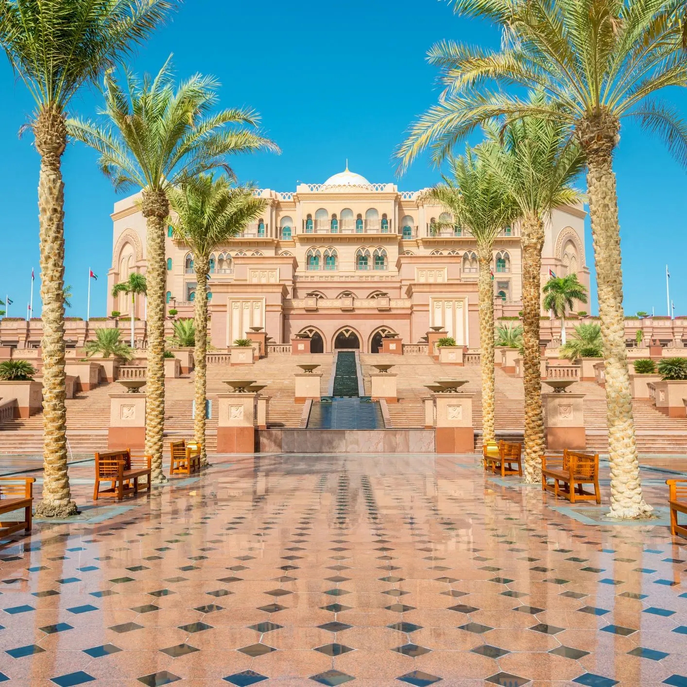 Manchester City welcomes Emirates Palace as official partner