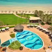 Danat Jebel Dhanna Resort receives HolidayCheck Award