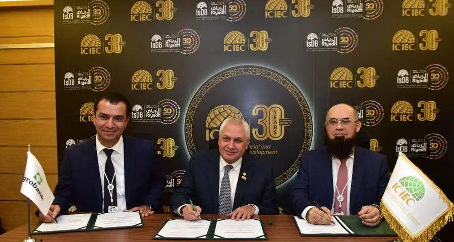 ICIEC, JSCB Agrobank, and Standard Chartered collaborate