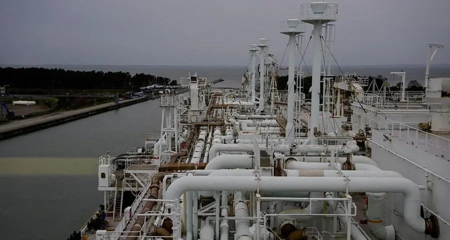 German energy regulator cannot rule out gas emergency for 2023/24 winter