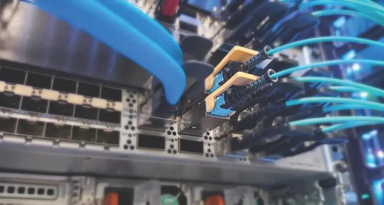Siemon expands data center connectivity portfolio with 200G-800G PAM4 optical transceivers