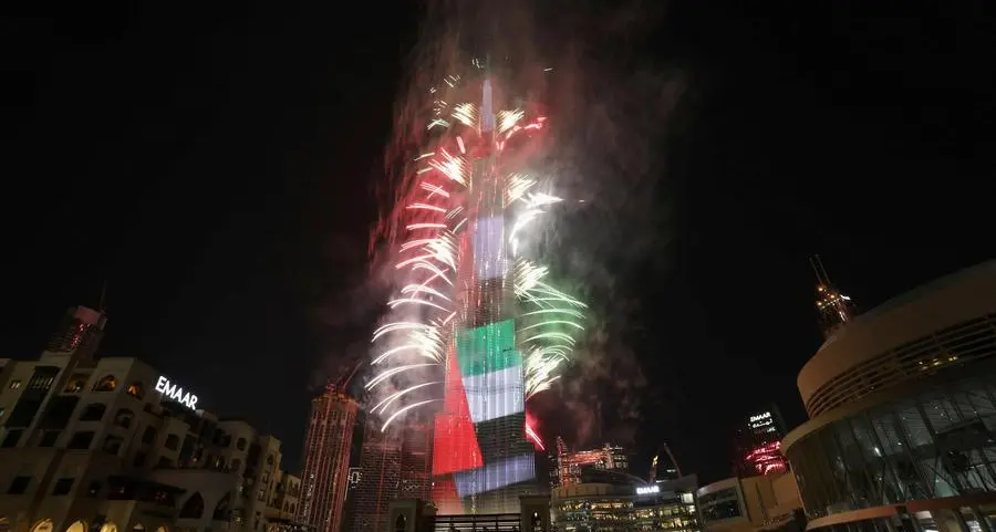 الأول من يناير عطلة رسمية بالكويت والإمارات بمناسبة رأس السنة