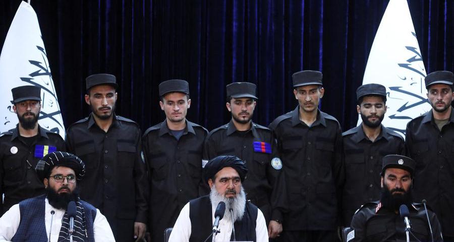 Afghan Taliban unveils new uniforms for reconstituted police force