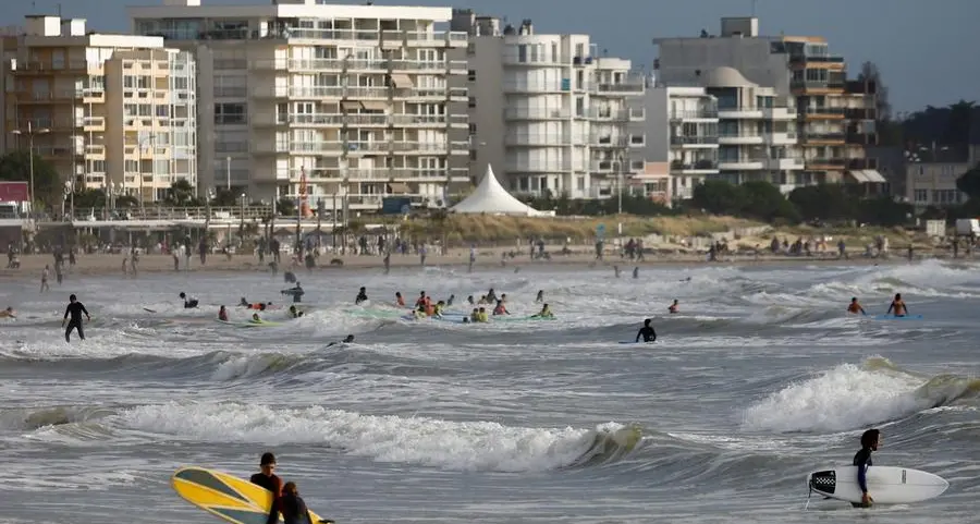 France's summer heatwaves likely to have caused 2,816 additional deaths