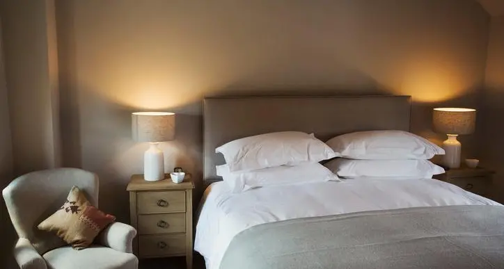 Dex Squared-Absolute Hotel Services in deal for MEA JV