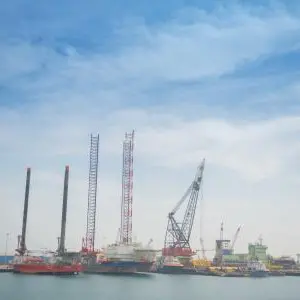 King Abdulaziz Port in Dammam promotes a diversification strategy in handling goods and services