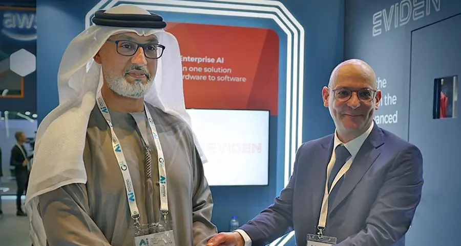 Dr. Abdulla Al Nuaimi receives Channel Excellence Award 2024 from Eviden at Ai Everything Global