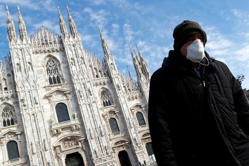 Italy drops COVID-19 face mask rule for public transport