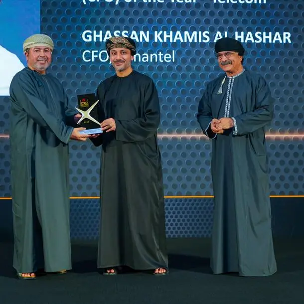 Omantel’s transformational leadership and innovation honored at CXO Awards