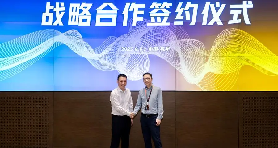 HONOR and Alibaba announce strategic AI collaboration