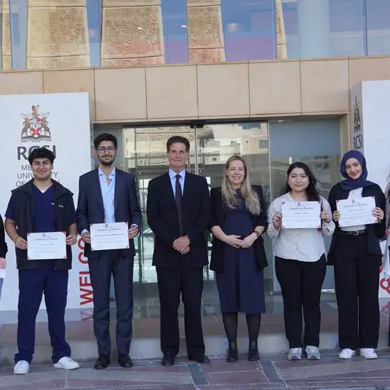 RCSI Medical University of Bahrain awards winners of the 2023 Undergraduate Publication Award