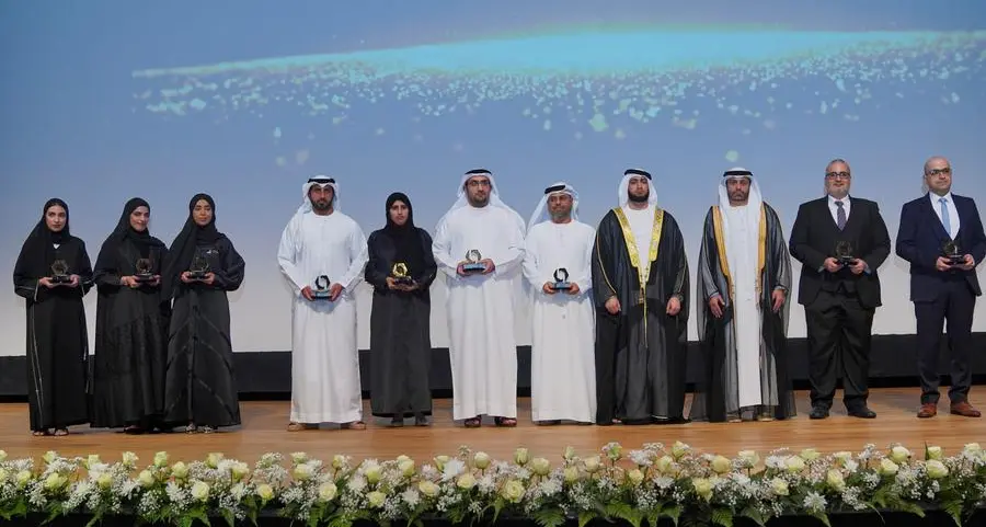 Rashid bin Hamdan bin Rashid Al Maktoum honours winners of “Excellence and Creative Engineering Award”