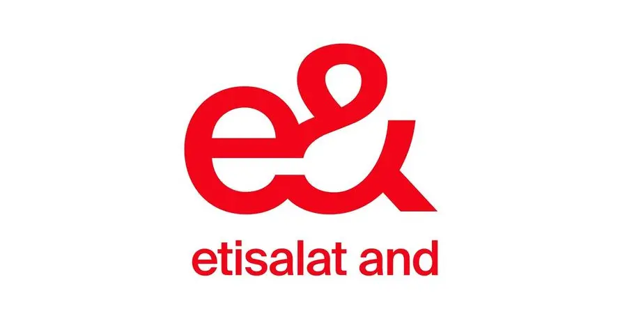 E& and Huawei launch Optical Innovation Centre to fast-track AI-ready networks