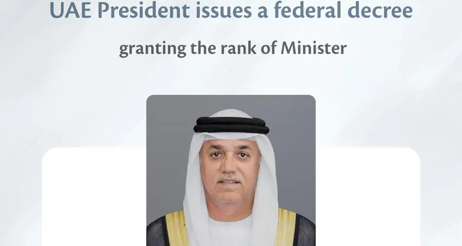 The UAE President issues a Federal Decree granting HE Abdulla Ahmed Al Mandous the Rank of Minister