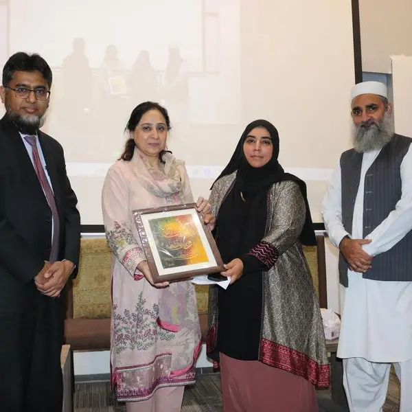 IBA CEIF in collaboration with SECP held a session on “Growth opportunities for non-banking Islamic financial sector” at IBA City Campus, Karachi