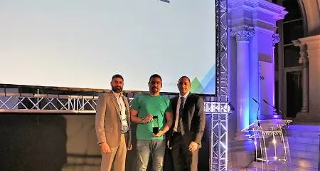 Alpha Data named 'Commercial Partner of 2017' by VMware Middle East