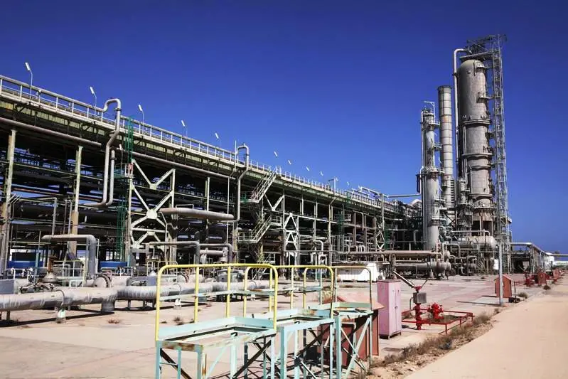 المؤسسة الوطنية للنفط الليبية تطلق خطة لتطوير قطاع النفط والغاز