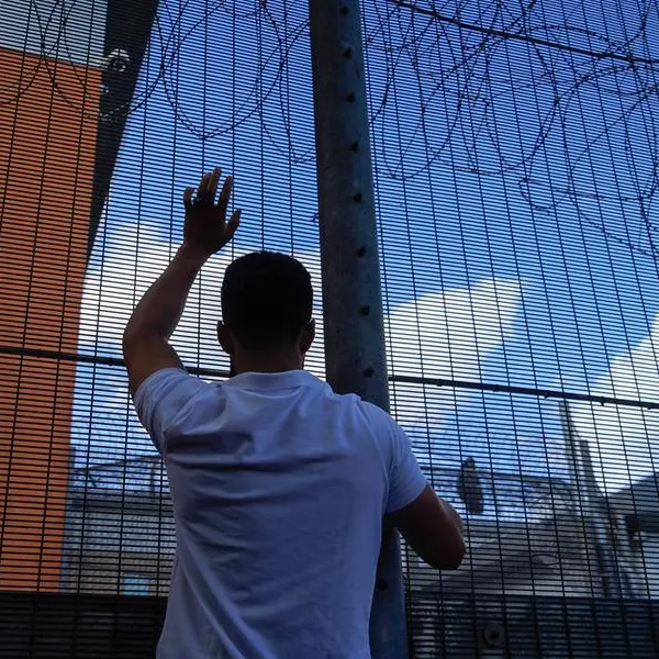 Charities urge UK politicians to oppose attacks on migrants