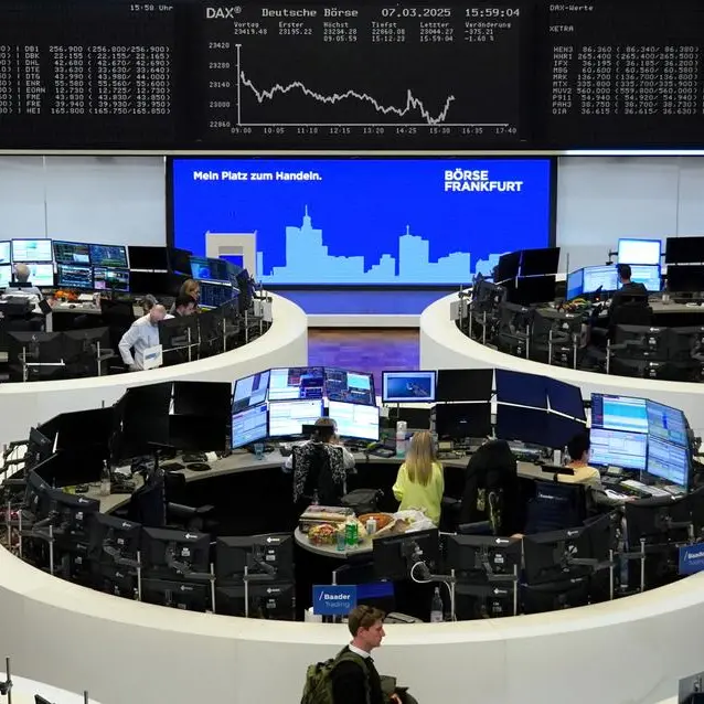 Euro, stocks rise ahead of landmark German spending vote