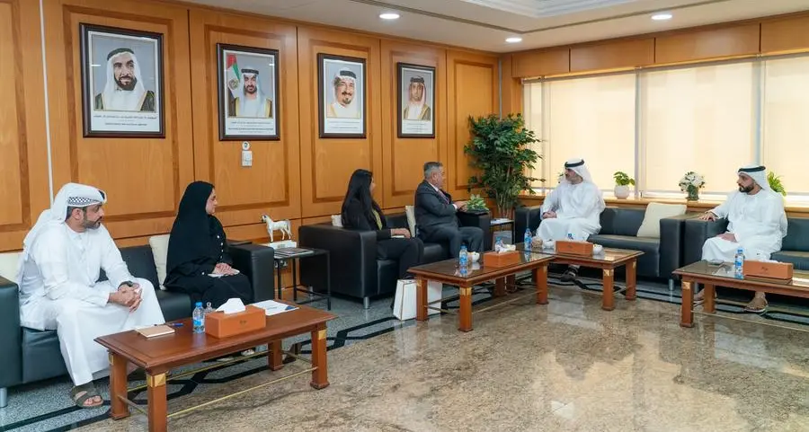 Ajman Chamber discusses economic cooperation with the Embassy of Peru