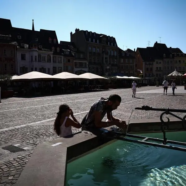 French heatwave sets new late-summer record