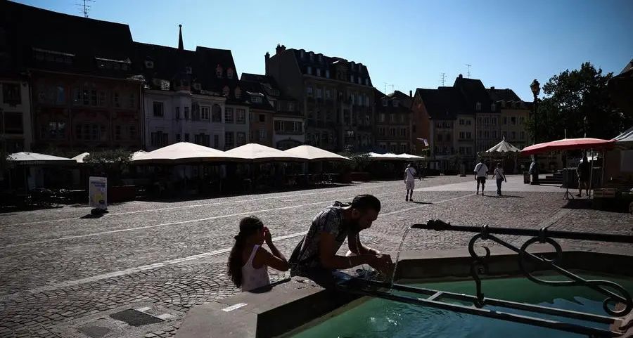 French heatwave sets new late-summer record