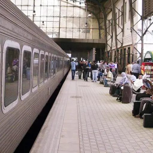 وزارة النقل المصرية تخطط لتحصيل أسعار تذاكر القطارات من الأجانب بالدولار أو اليورو