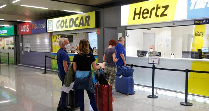Spanish airport traffic back near pre-pandemic levels