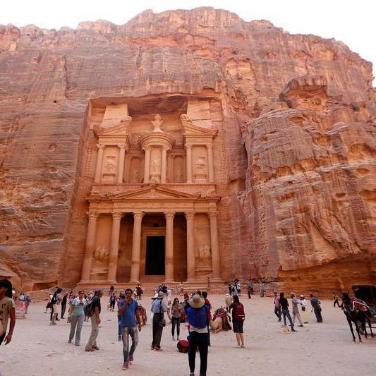 الأردن: ارتفاع إيرادات السياحة بـ 204% في 7 أشهر