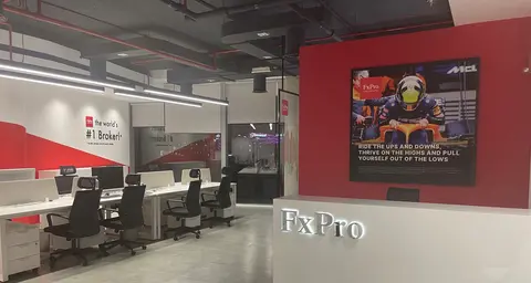 Leading online broker FxPro opens representative office in Dubai