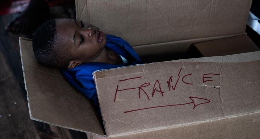 France-Italy spat triggers EU migration crisis talks