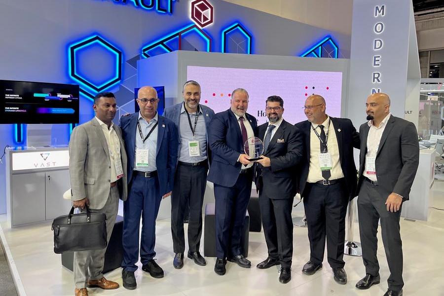 Commvault awards UAE's CPX Holding as cyber security partner of year at GITEX Global